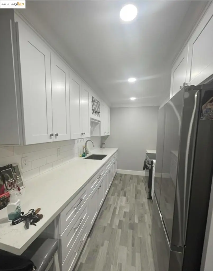 4081 Clayton Rd #201, Concord, CA 94521 - Image #1