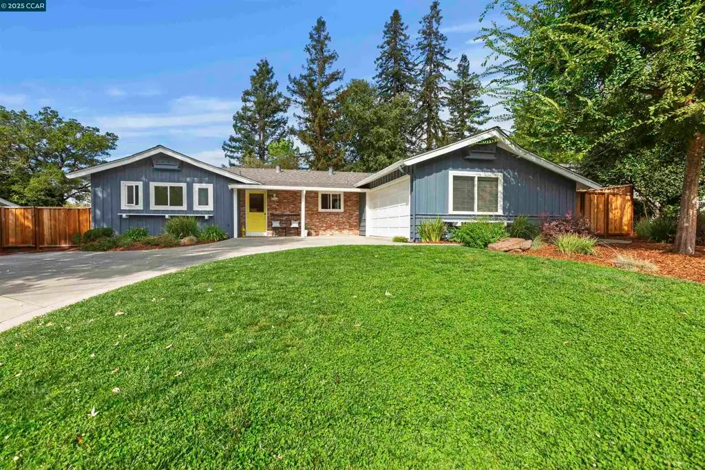 23 Ross Dr, Moraga, CA 94556 - Image #1