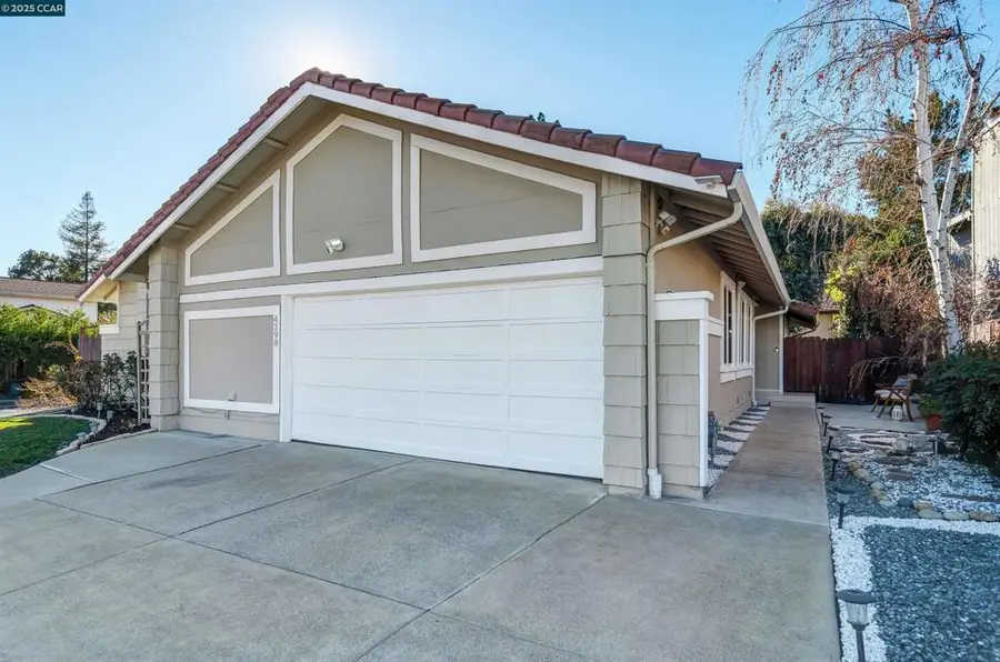 4398 N Canoe Birch Ct., Concord, CA 94521 - Image #3