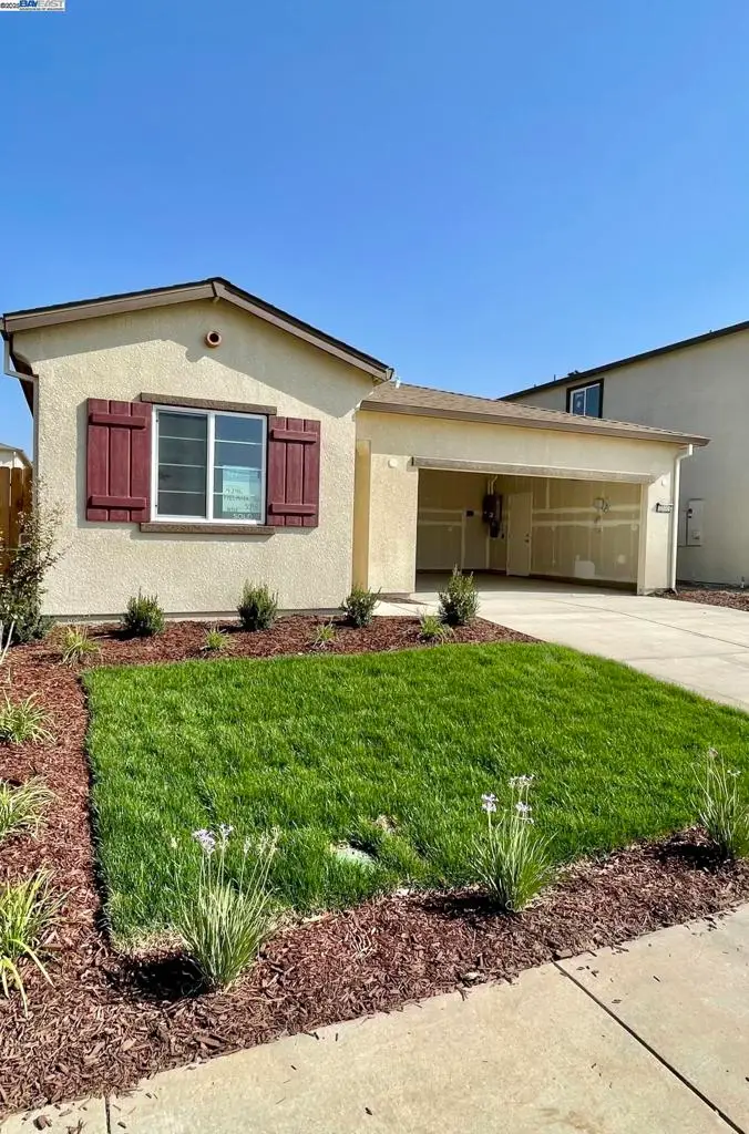 4246 Freemark Ave, Merced, CA 95348 - Image #1
