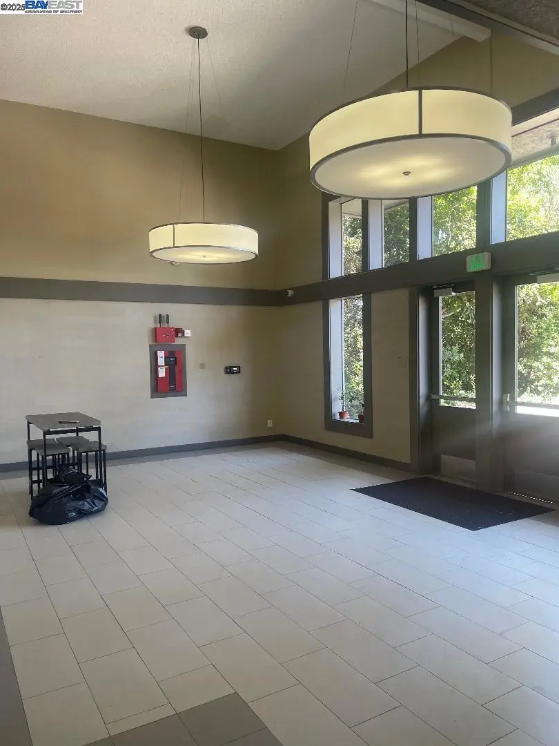 400 Davis #301, San Leandro, CA 94577 - Image #3