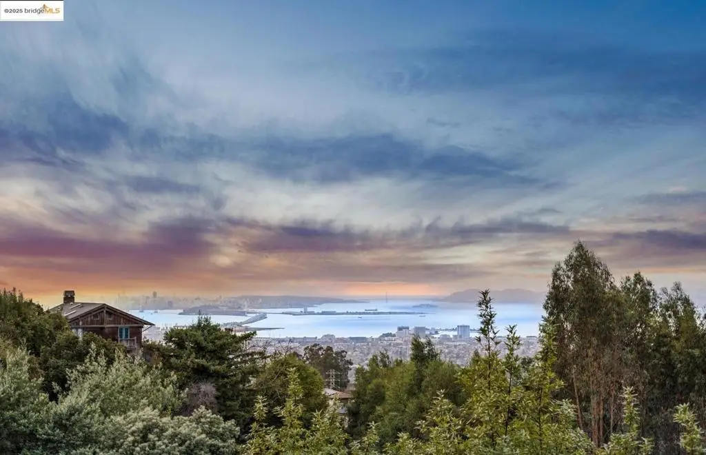 17032 Broadway Ter, Oakland, CA 94611 - #1