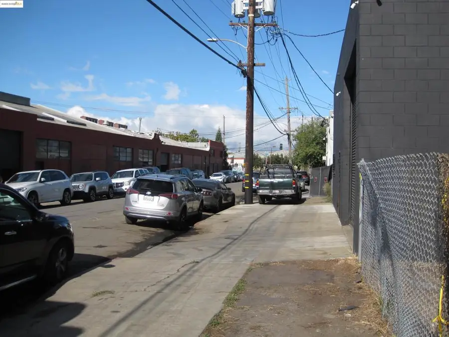 2754 E 7th St, Oakland, CA 94601 - Image #3
