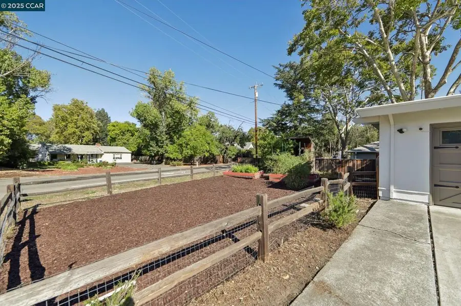 112 Lorie, Walnut Creek, CA 94595 - Image #3