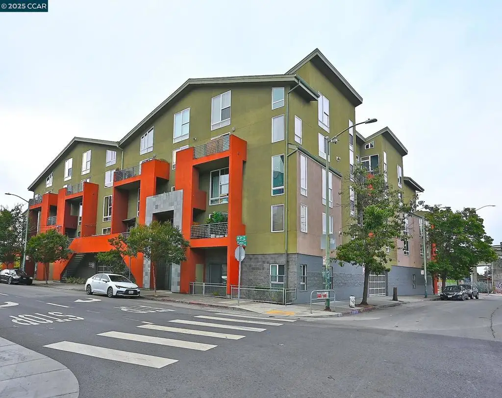 675 8th Street #15, Oakland, CA 94607 - Image #1