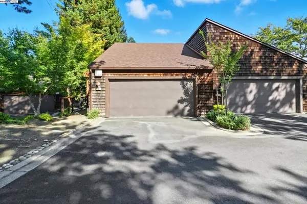 407 Wovenwood, Orinda, CA 94563