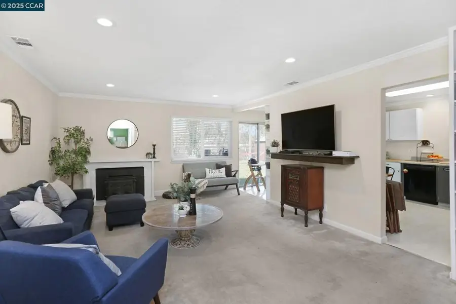 2745 Minert Rd, Concord, CA 94518 - Image #2