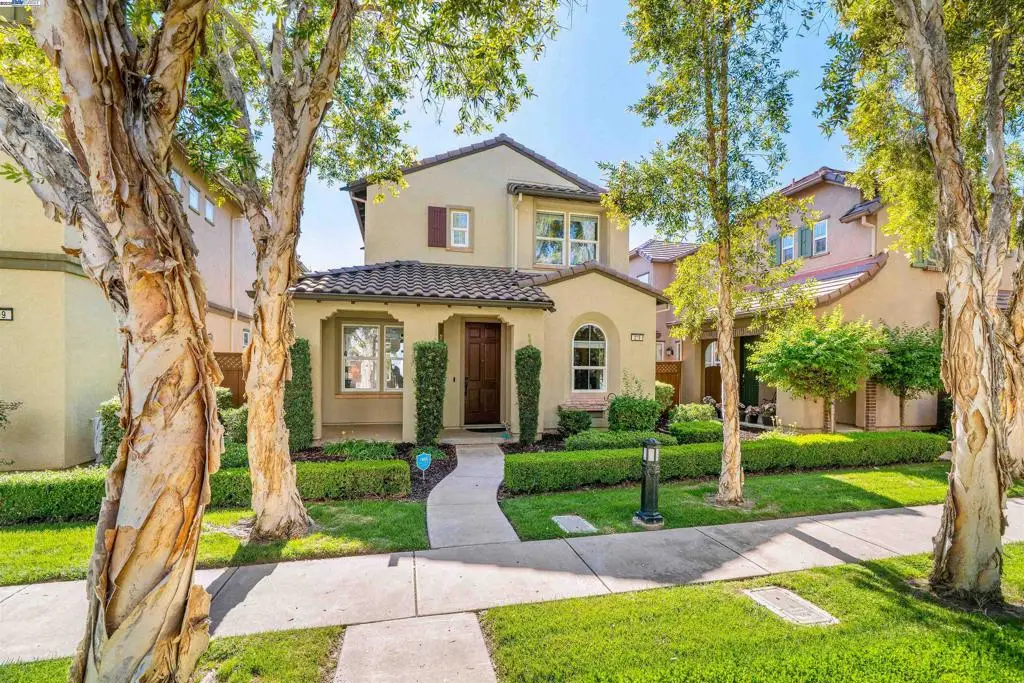 215 W Santa Cruz Way, Mountain House, CA 95391 - Image #1