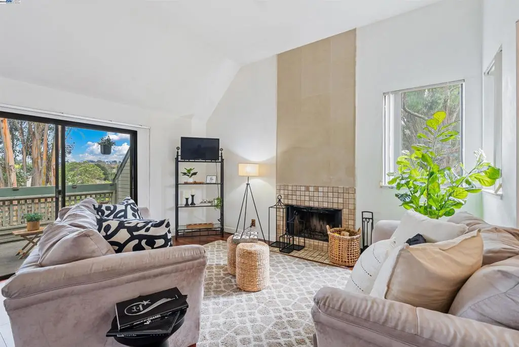 2742 East Ct, Richmond, CA 94806 - Image #1