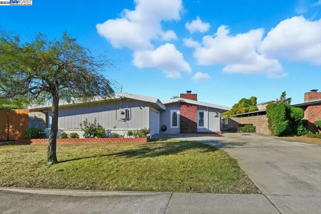 1481 Rieger Ave, Hayward, CA 94544 - Image #1