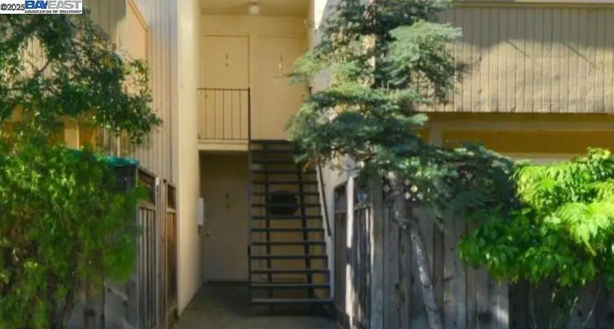 1577 Maurice Ln, San Jose, CA 95129 - Image #3