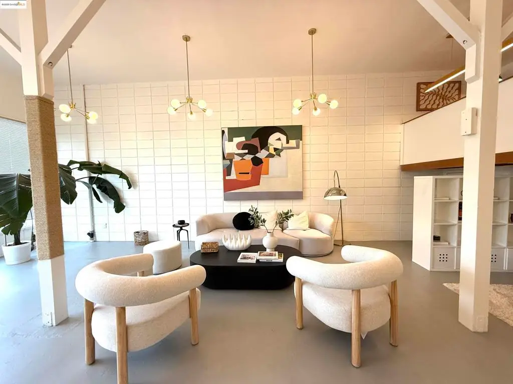 2760 Park Blvd, Oakland, CA 94606 - Image #1