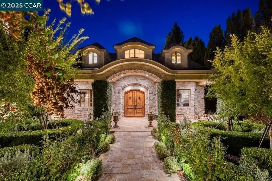 104 Muir Ln, Alamo, CA 94507 - Image #3