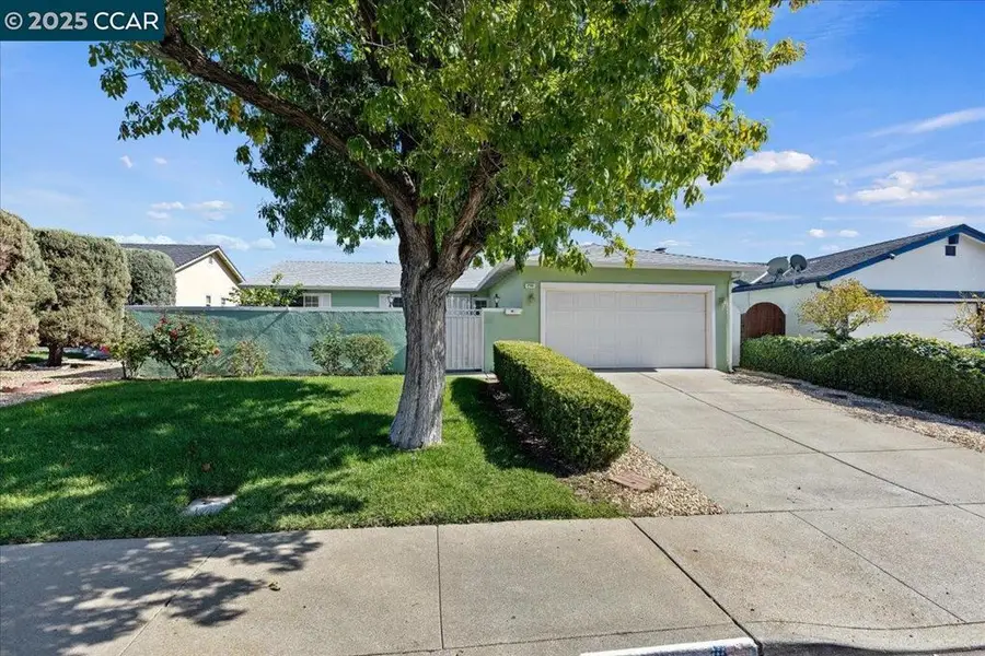1746 San Jose Dr, Antioch, CA 94509 - Image #2