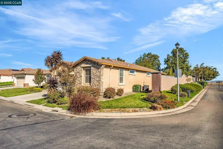 900 Brookside Ln, Rio Vista, CA 94571 - Image #3