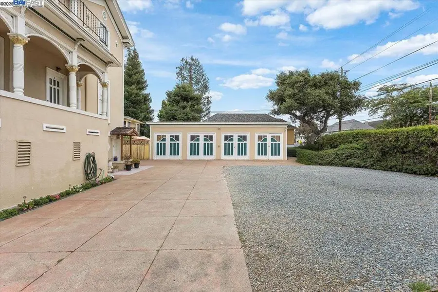 1606 Morton St, Alameda, CA 94501 - Image #3