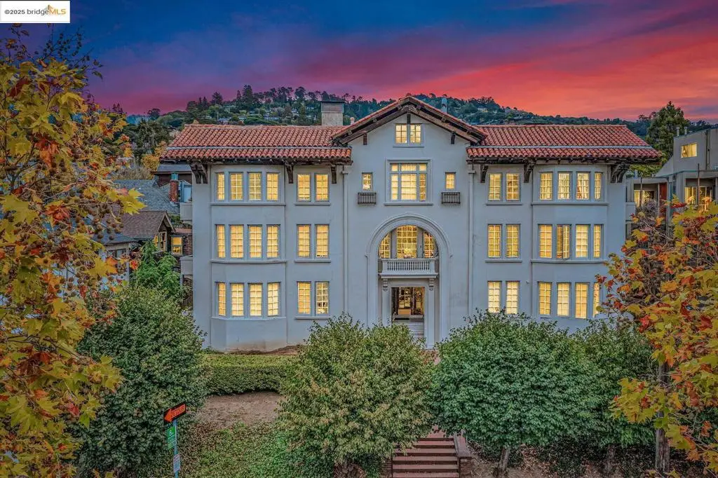 2409 College Ave, Berkeley, CA 94704 - Image #1