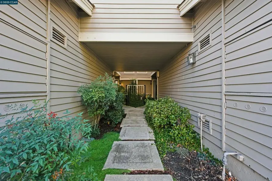 305 Windstream Place, Danville, CA 94536 - #3
