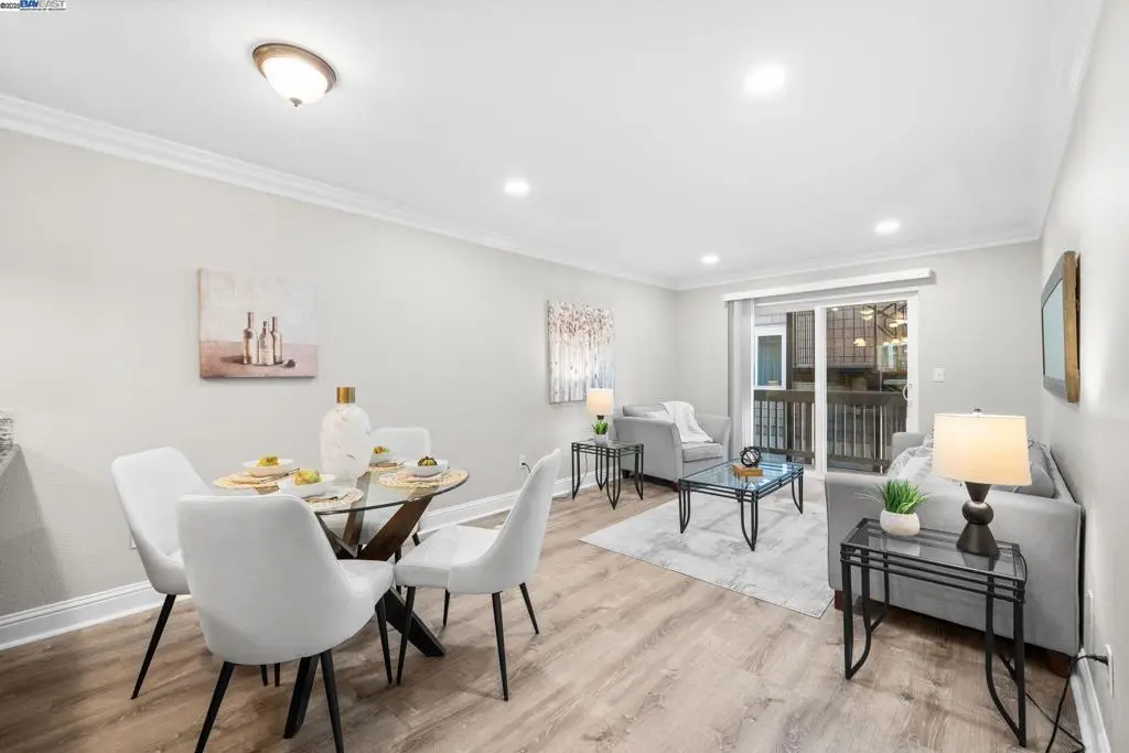 3841 Vineyard Ave. #18 / B, Pleasanton, CA 94566 - Image #1