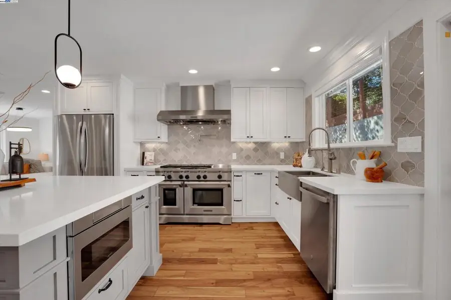 3 Dale Ct, Lafayette, CA 94595 - Image #3