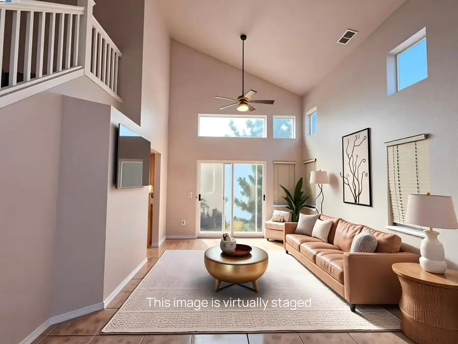 3634 Whispering Creek Cir, Stockton, CA 95219 - Image #2