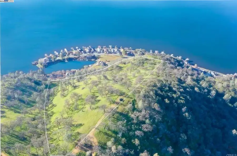 11130 Lakeshore Dr, Clearlake, CA 95424 - Image #2