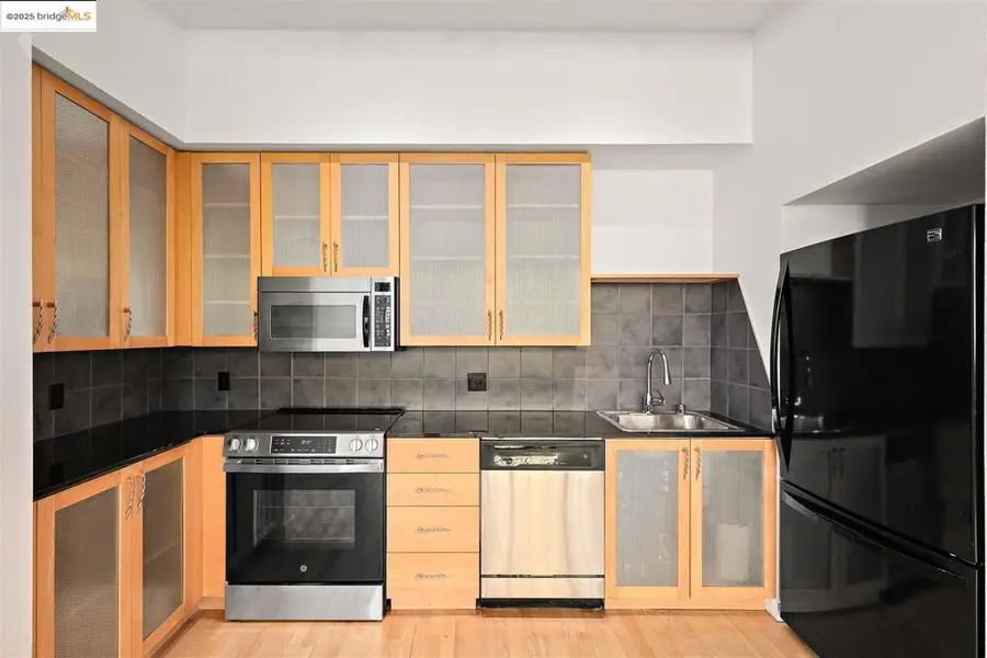 1200 65th St #224, Emeryville, CA 94608 - Image #3