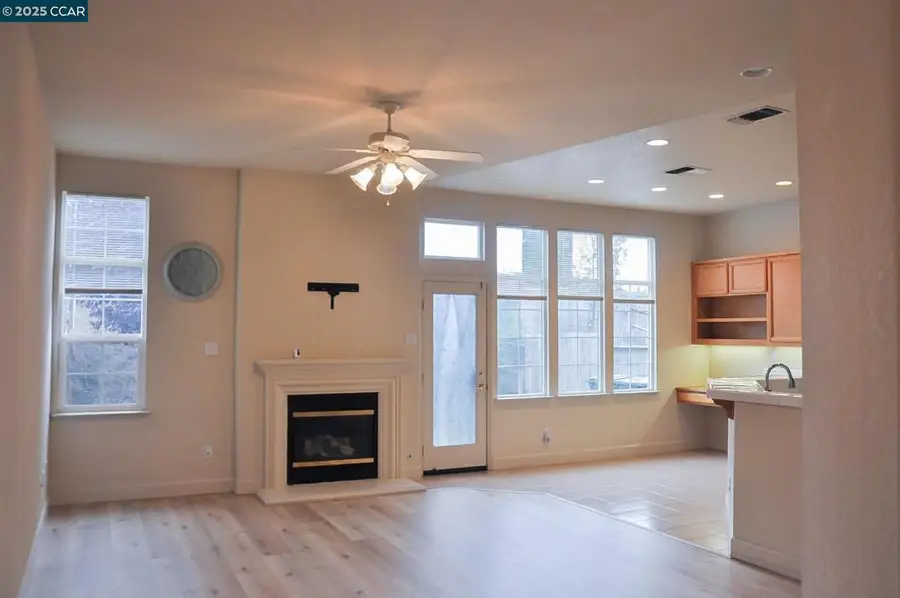 7809 Caracena Ct, Vallejo, CA 94591 - Image #2