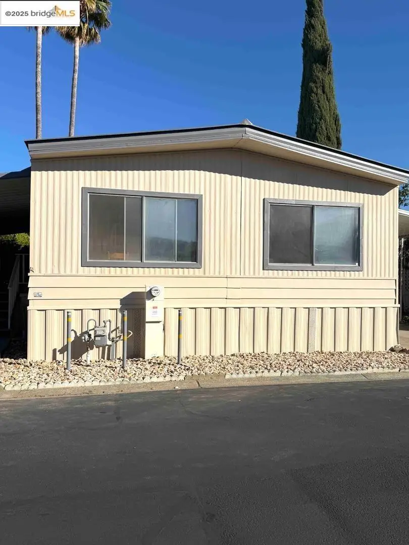 1597 Alamo Dr, Vacaville, CA 95687 - Image #2