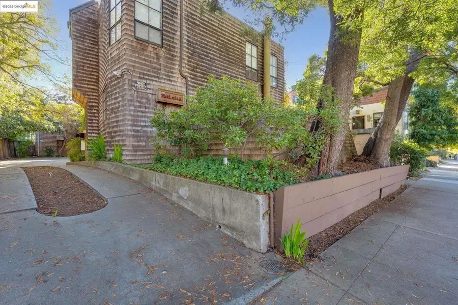 2316 Blake St #D, Berkeley, CA 94704 - Image #2