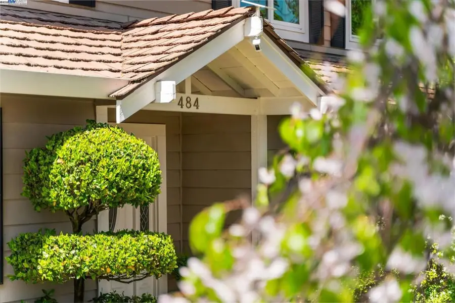 484 El Pintado Rd, Danville, CA 94526 - Image #2