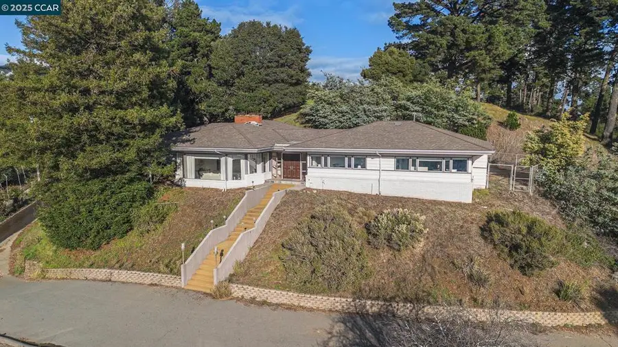 13460 Skyline Blvd, Oakland, CA 94619 - Image #3