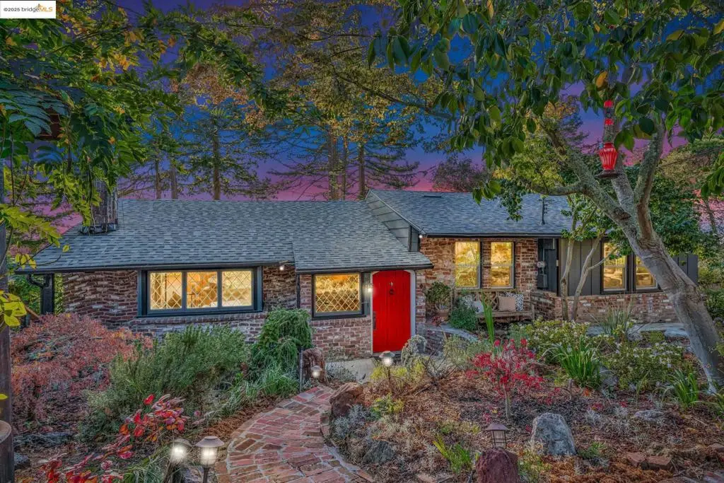 6141 Merriewood Dr, Oakland, CA 94611 - Image #1