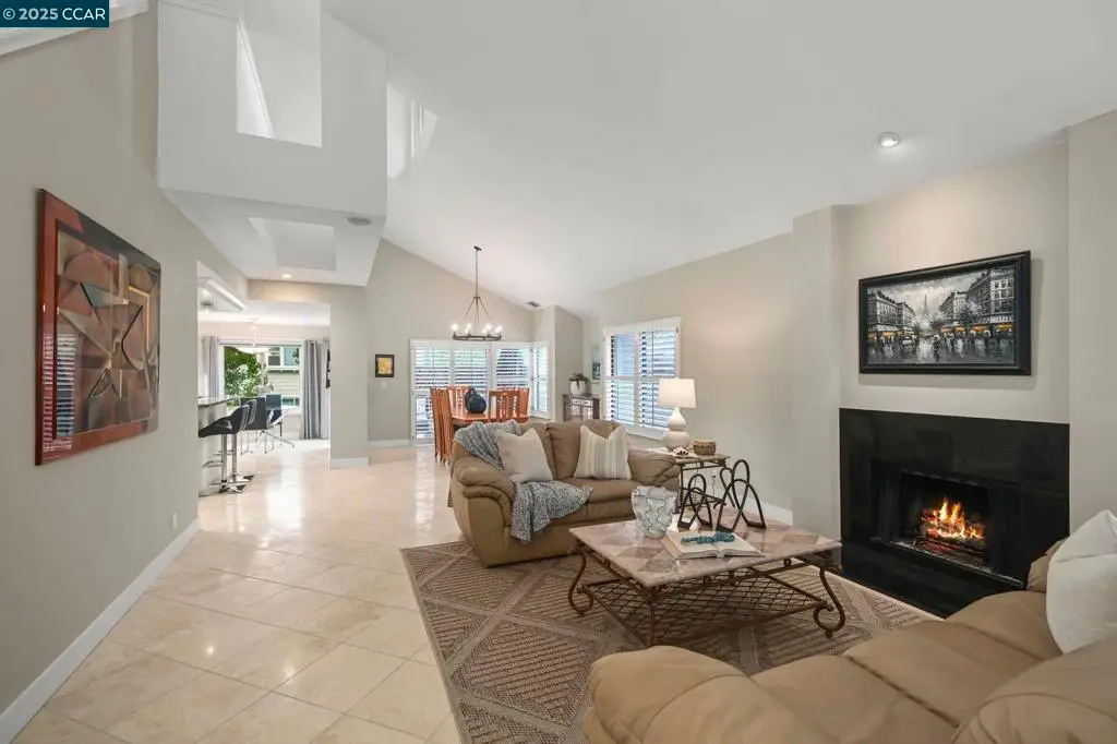 1637 Geary Rd, Walnut Creek, CA 94597 - #1