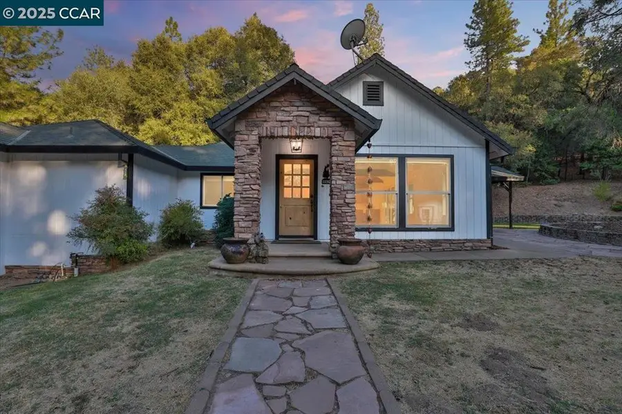 6201 Little Spring Rd, Somerset, CA 95684 - Image #2