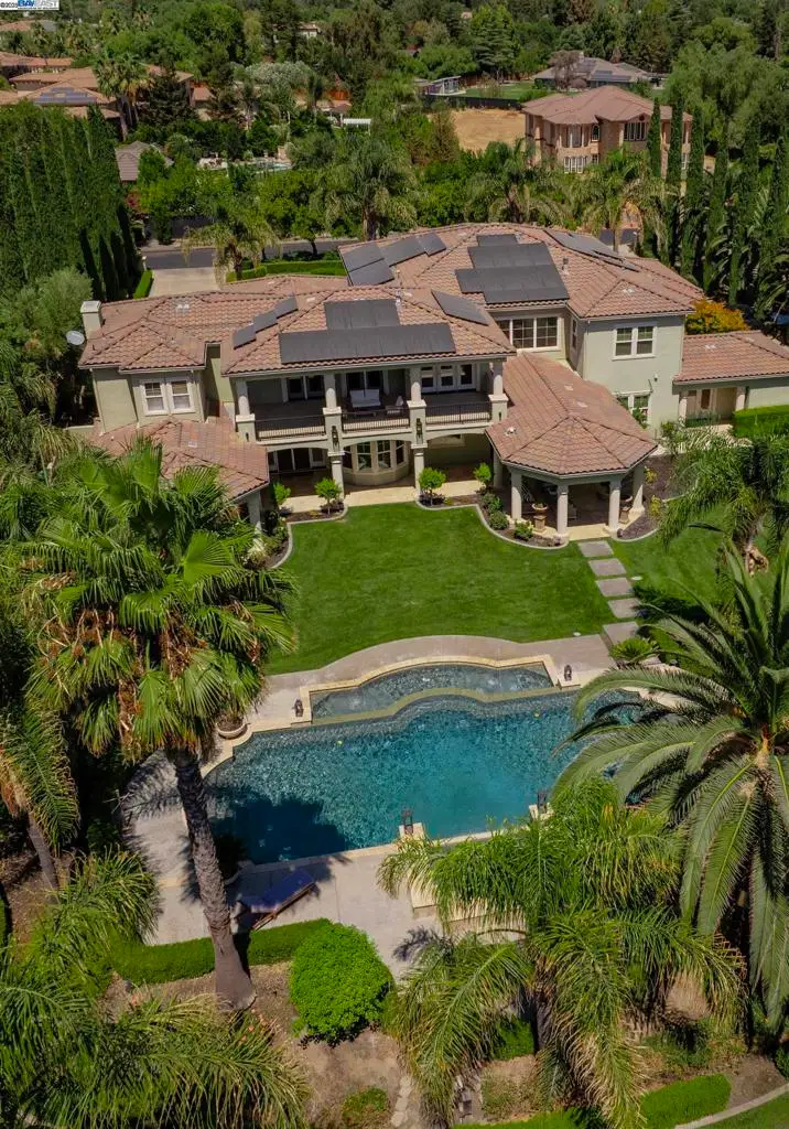 8324 Waterwell Way, Tracy, CA 95304 - Image #2