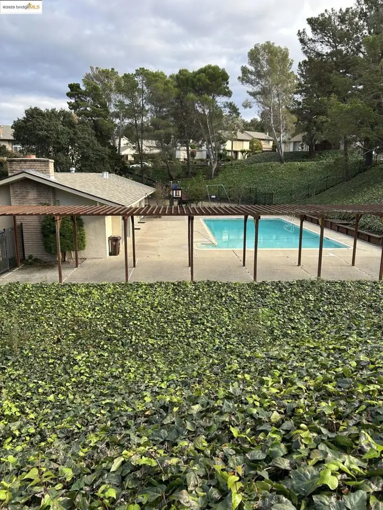 1363 Ridgecrest Rd, Pinole, CA 94564 - #3