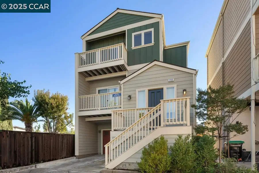 200 Valletta Ln, Pleasanton, CA 94566 - Image #2