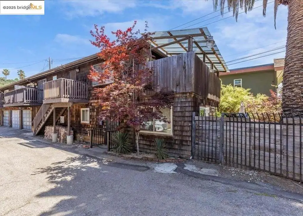 6630 Macarthur Blvd #2, Oakland, CA 94605 - Image #1