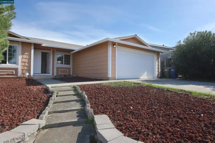 2105 Greenwood Pl, Pittsburg, CA 94565 - Image #3