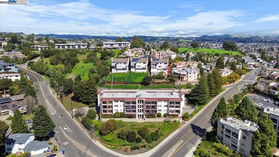 2500 Miramar Ave #101, Castro Valley, CA 94546 - Image #3