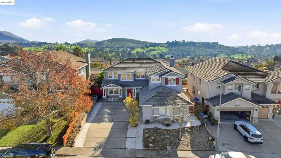 6857 Sunriver Ln, Vallejo, CA 94591 - Image #3