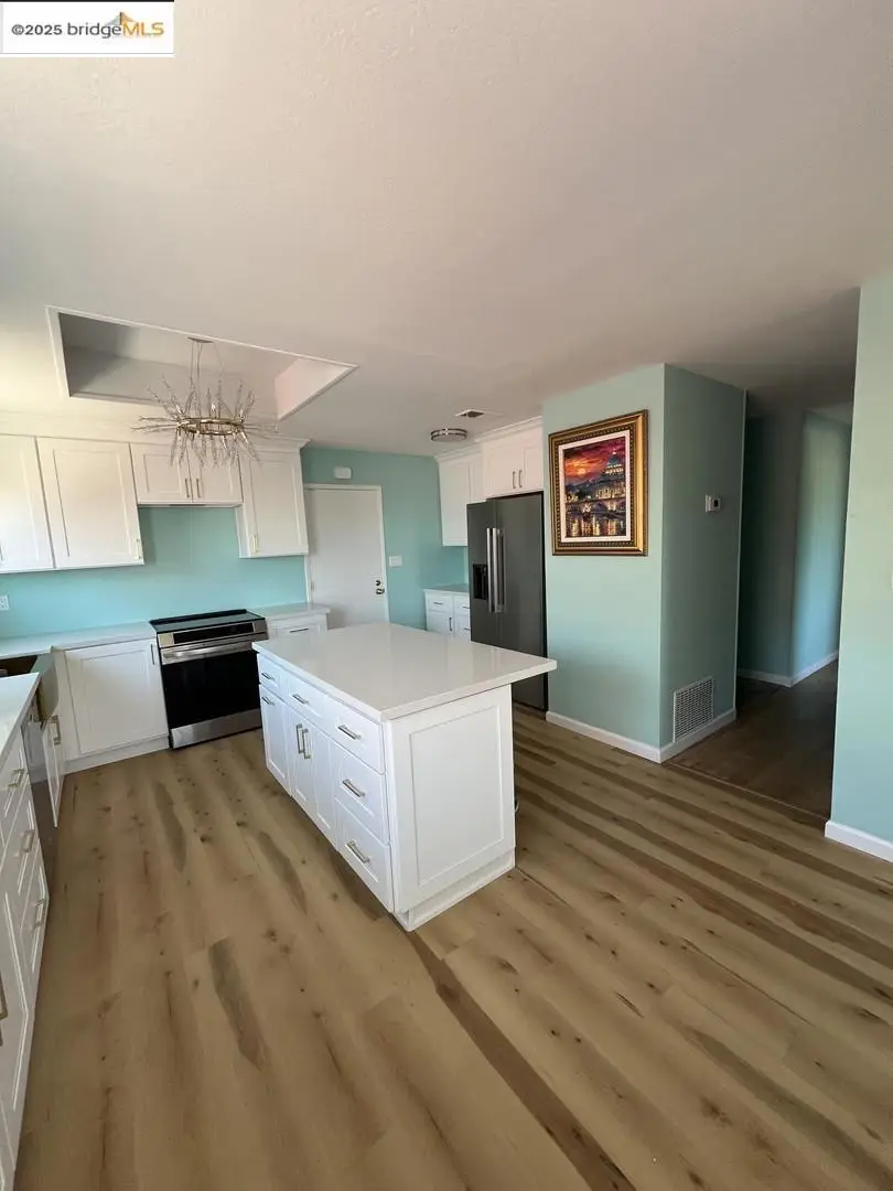 2269 Cypress Ave, San Pablo, CA 94806 - Image #2