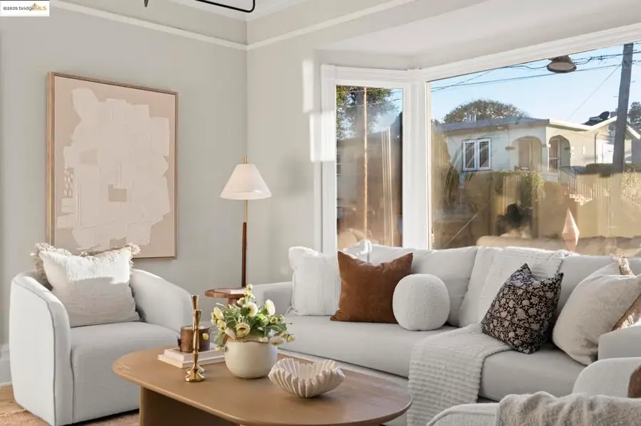 2050 E 30th St, Oakland, CA 94606 - Image #3