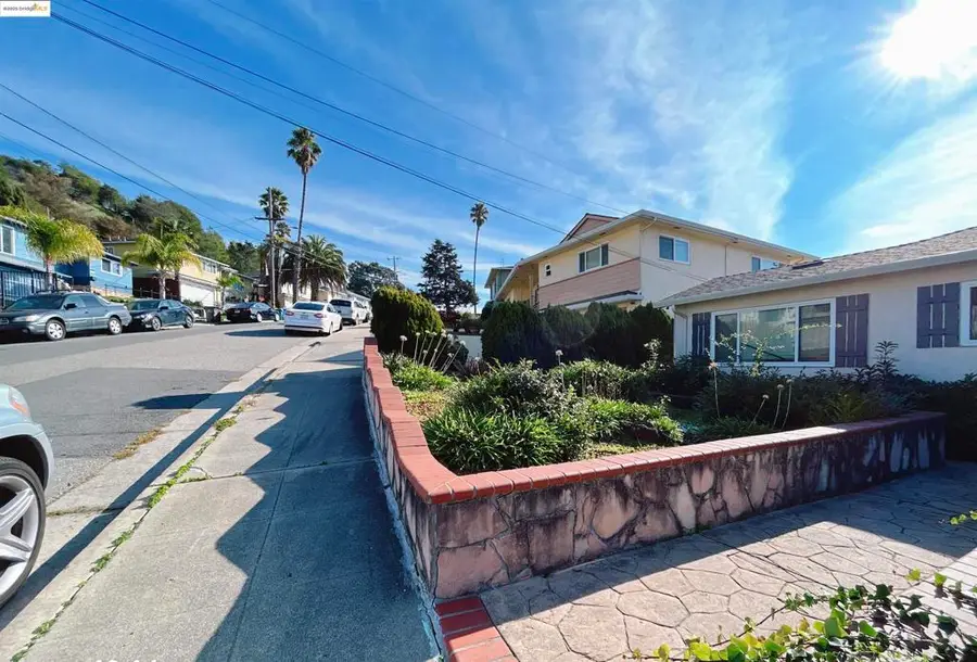 8415 Aster Ave., Oakland, CA 94602 - Image #3