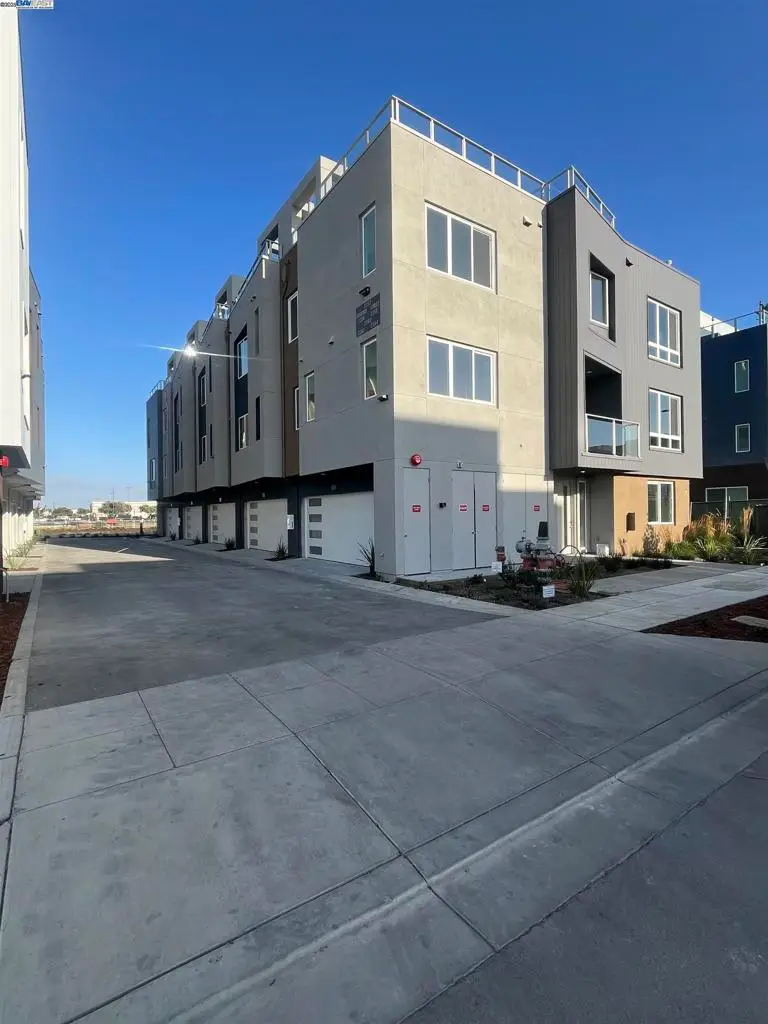 2180 Barnes Wharf Lane, Alameda, CA 94501 - Image #2