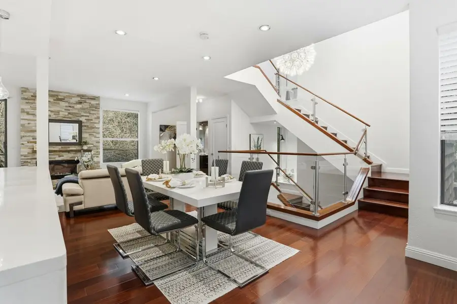 10900 Lucky Oak St, Cupertino, CA 95014 - Image #3