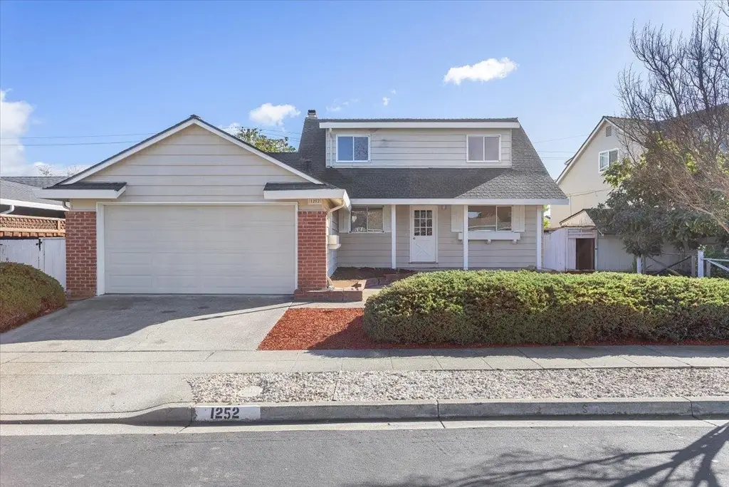 1252 Linfield Ln, Hayward, CA 94545 - Image #1