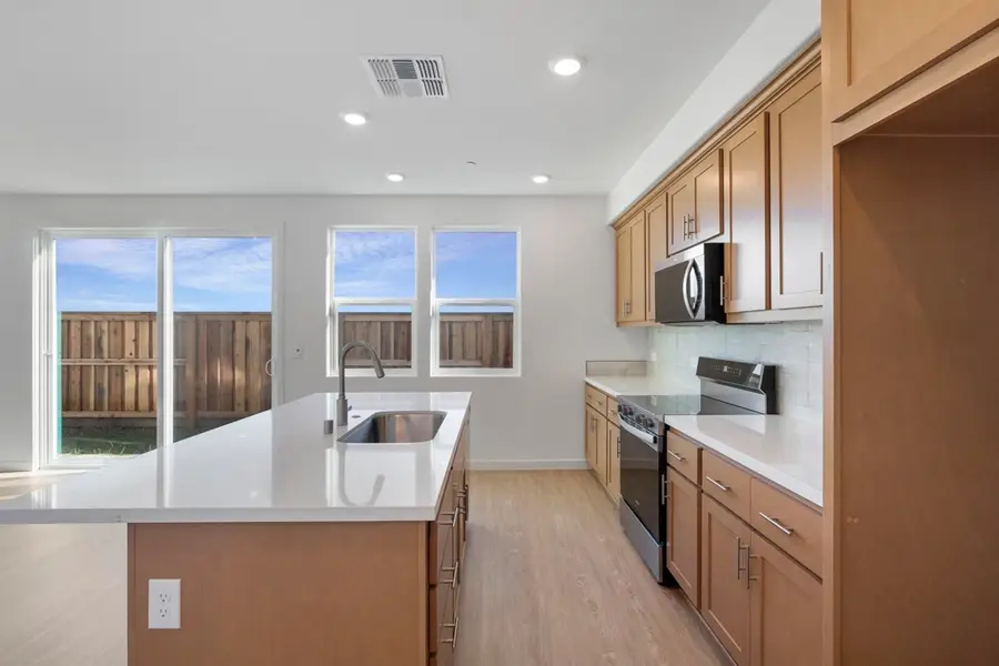 8417 Delta Shores Circle, Sacramento, CA 95832 - Image #2