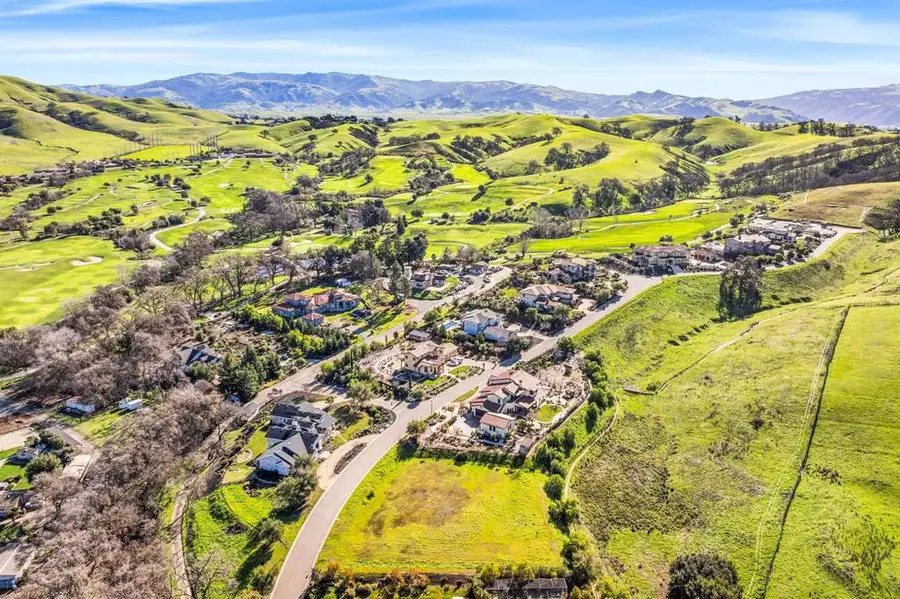 6123 Sanctuary Ln, Pleasanton, CA 94566 - Image #2